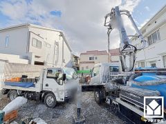 毎日の家事の負担を軽減でき、水道代の節約にもなる食器洗乾燥機付き。