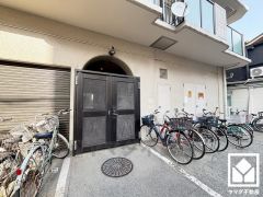 広々としており、使い勝手の良い駐輪場です。