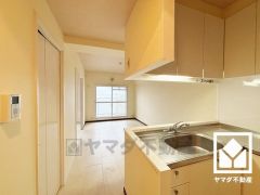 対面式キッチンはお料理中でもお子様の様子が分かって安心です