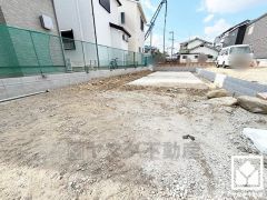安心して長く快適にお住まいいただける、長期優良住宅です。高い耐震性、省エネルギー性、劣化対策など、長期にわたって快適に住むための対策が施されています。