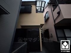 玄関にはシューズボックスを完備。家族の靴もしっかり収納できるので、玄関がいつも片付き、気持ちよくお客様を迎えられます。