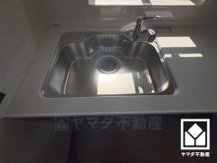 清潔感あふれるシンクで、毎日を気持ちよくスタート。