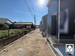 2025年9月完成済みのため、即ご入居いただけます。当日案内も可能ですのでぜひお問い合わせください。事前にご予約頂きましたら、営業時間外のご案内等も可能です。