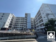 洗練されたデザインと堅牢な造り。美しさと安心を兼ね備えた、心地よい住まい。