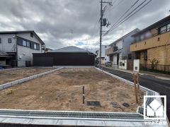 「鳴尾小学校」まで徒歩8分。低学年のお子様も安心して通学していただけます。