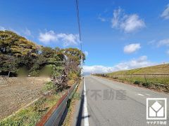 開発分譲地ですので区画の整った街並みです。同じ時期に生活をスタートするご家族が多いため、困ったときにも心強いですね。