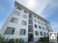 2024年8月デザインリノベーション済の大変綺麗なお部屋で、即ご入居いただけます。家具・照明器具付きです。（ご不要の場合は撤去いたします）