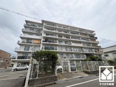 洗練されたデザインと堅牢な造り。美しさと安心を兼ね備えた、心地よい住まい。