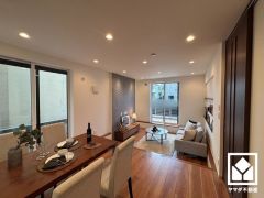 LD床暖房付きで、寒い冬でも足元ポカポカ。ホコリを巻き上げないのでお子様のいるご家庭にもおすすめです。