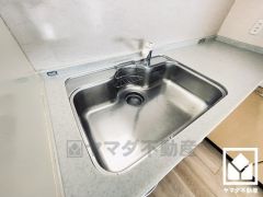 清潔感あふれるシンクで、毎日を気持ちよくスタート。