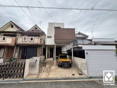 JR東海道本線「立花」駅まで徒歩約16分の立地。3沿線利用可で、毎日の通勤・通学だけでなく、休日のお出かけまで利便性に優れています。