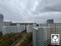 開放感あふれる眺望と利便性が融合した住まい──穏やかな毎日をここから。