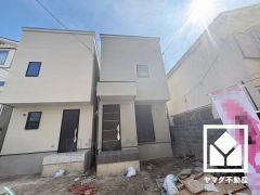 温水洗浄便座付きで、季節を問わずいつでも温かい便座をお使いいただけます。