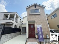 「ローソン西宮青木町店」まで徒歩4分、「サンディ西宮室川店」まで徒歩6分など、お買い物施設が徒歩圏内に複数あり便利な住環境です。