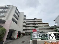 「小園小学校」まで徒歩5分。低学年のお子様も安心して通学していただけます。