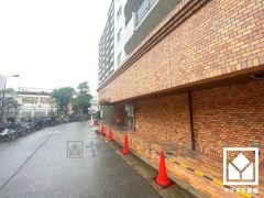 2024年10月上旬フルリフォーム済の大変綺麗なお部屋で、即ご入居いただけます。お問合せお待ちしております。