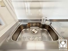 清潔感あふれるシンクで、毎日を気持ちよくスタート。