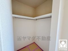 ウォークインクローゼットが4か所ございますので、整理整頓しやすいです。