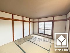 全居室に窓がございます。明るい陽光がたっぷり差し込む心地よい生活空間です。