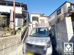 安全性と使いやすさを兼ね備えたIHクッキングヒーターで快適なキッチンライフ。お手入れもラクラクです。