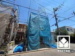 家族との時間も、自分だけの時間も心地よく過ごせる。シンプルで飽きのこない設計が、暮らしに余白をもたらします。この家は、日々の暮らしをそっと支えてくれます。