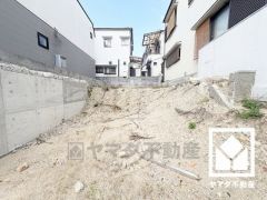 周囲にはすでに建物が建っていますので、実際の採光状況や窓の位置なども事前にご確認いただけます。