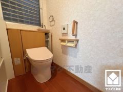 トイレが1階と2階にあるので、朝の忙しい時間にも混雑せず快適です。
