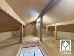 穏やかな暮らしを支える、豊かな収納。