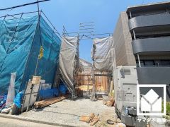 駐車スペースを並列2台分確保、来客時にも便利です。