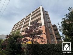 洗練されたデザインと堅牢な造り。美しさと安心を兼ね備えた、心地よい住まい。