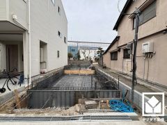 阪神電鉄本線・なんば線「尼崎」駅まで徒歩約11分の立地。2沿線利用可能で、毎日の通勤・通学だけでなく、休日のお出かけまで利便性に優れています。