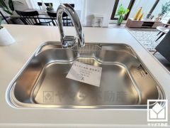 清潔感あふれるシンクで、毎日を気持ちよくスタート。