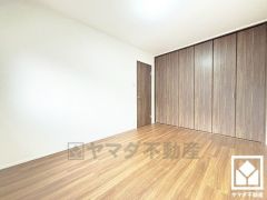 全居室に収納がございますので、お部屋の広さを最大限に活用できます。