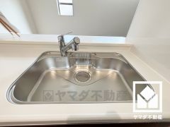 清潔感あふれるシンクで、毎日を気持ちよくスタート。