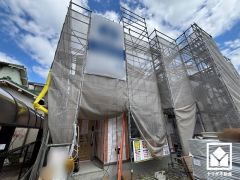 ZEH水準の高い省エネ性能を備えており、光熱費などのランニングコストを抑えられます。夏は涼しく、冬は暖かい、季節に関わらず快適に過ごせる住宅です。