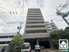 トイレは温水洗浄便座付きで、季節を問わずいつでも温かい便座をお使いいただけます。2025年10月新品交換予定。