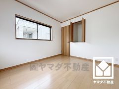 全居室2面採光。明るい陽光がたっぷり差し込む心地よい生活空間です。