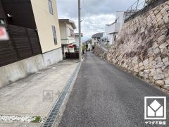 空き物件につき、ご内覧可能となっております。当日案内も可能ですのでぜひお問い合わせください。事前にご予約頂きましたら、営業時間外のご案内等も可能です。