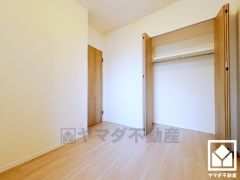 お子様のお部屋などにも丁度良い広さです。