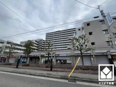 コープやニトリ、セリアなど約140店舗が出店するショッピングモール「ACTA西宮」まで徒歩9分の立地。専門店や飲食店も充実しており、お買い物には困りません。