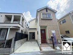 2025年8月外壁・内装フルリフォーム済の大変綺麗な住宅です。