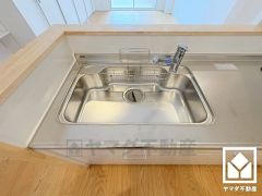 清潔感あふれるシンクで、毎日を気持ちよくスタート。