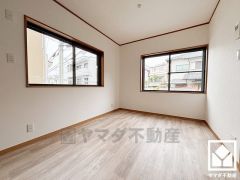 自然光を取り込む、開放感あふれる暮らし。隅々まで光が降り注ぎ、明るく心地の良い空間。