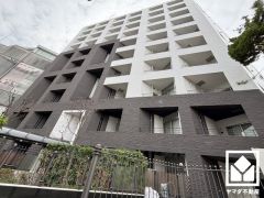 安心・安全な暮らしをサポートするオートロックシステムを完備。宅配ボックスも完備しています。留守でも安心、荷物の受け取りをスムーズに。