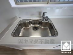 清潔感あふれるシンクで、毎日を気持ちよくスタート。