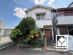 シンプルで飽きのこない設計が、暮らしに余白をもたらします。