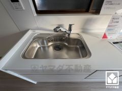 清潔感あふれるシンクで、毎日を気持ちよくスタート。