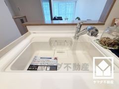 清潔感あふれるシンクで、毎日を気持ちよくスタート。