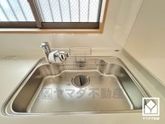 清潔感あふれるシンクで、毎日を気持ちよくスタート。