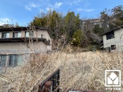 「コープ甲陽園」まで徒歩9分、「セブンイレブン西宮上ヶ原十番町店」まで徒歩12分、「ファミリーマート甲陽園駅前」まで徒歩14分など、お買い物施設が徒歩圏内に複数あり便利な住環境です。